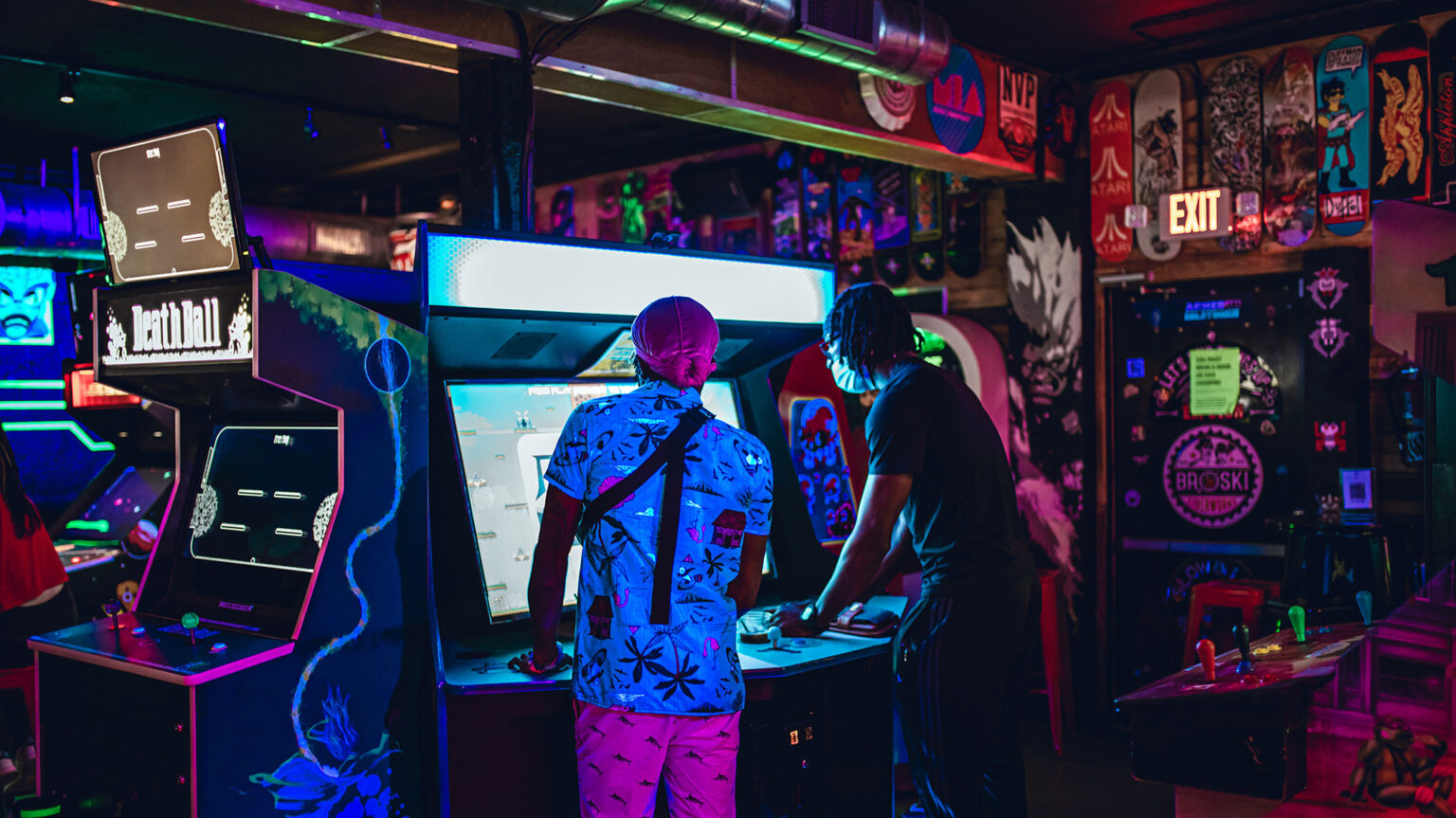 Gallery Glitch Bar & Arcade